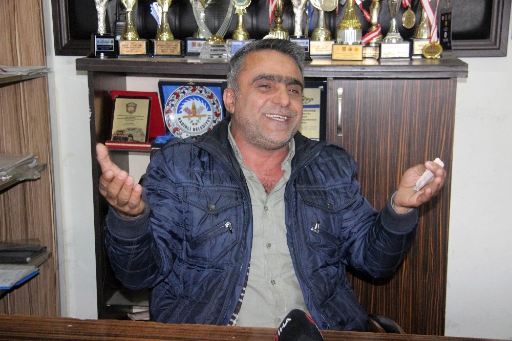 Korona virüs paylaşımı ile fenomen oldu 
