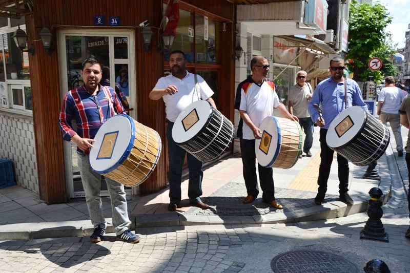 Korona virüs ramazan davulcularını da vurdu 
