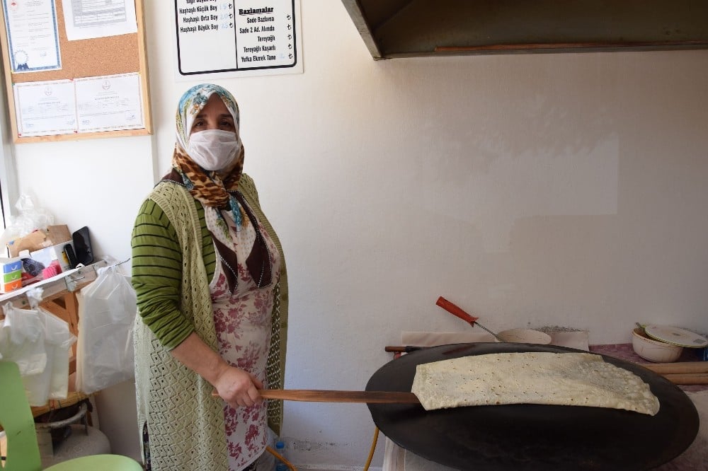 Korona virüs yufka ekmek satışlarını ikiye katladı 