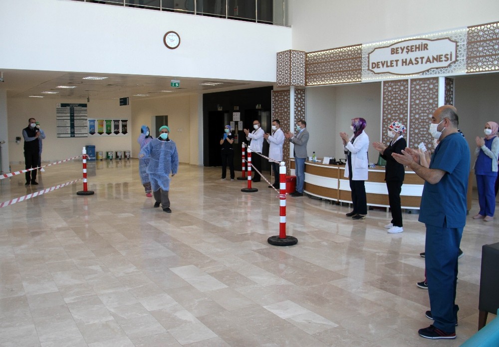 Korona virüsten iyileşen 5 hasta taburcu oldu 