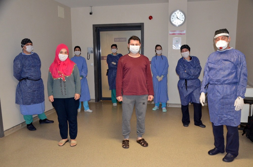 Korona virüsü aileleri ayıramadı 