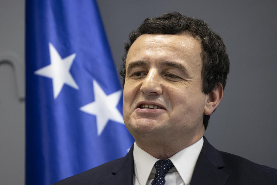 Korona virüsü, Kosova’yı karıştırdı 