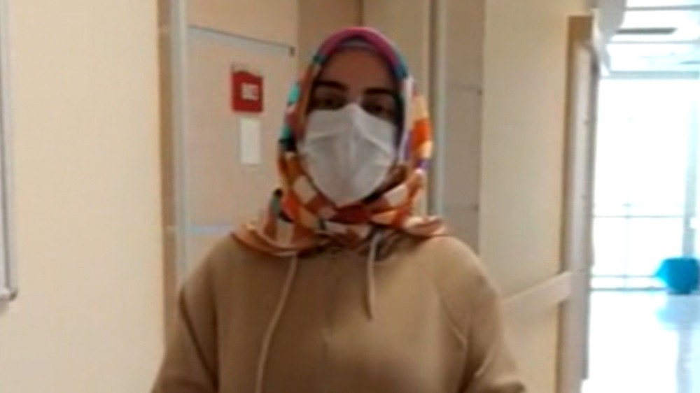 Korona virüsü yenen Saliha hemşire böyle seslendi: 