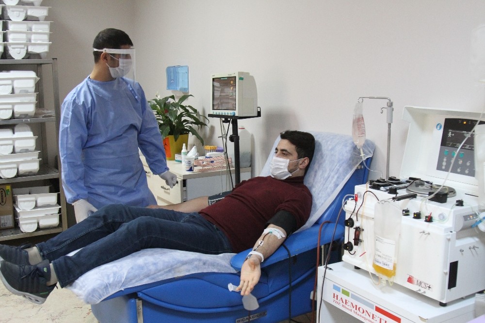 Korona virüsü yenenler başka hastalara umut oldu 