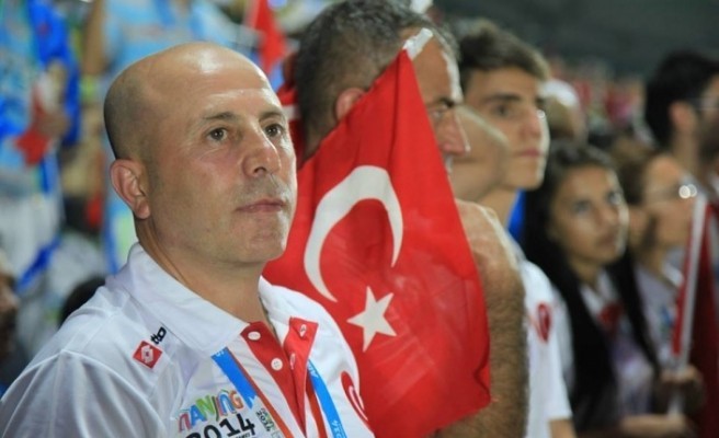 Korona virüsü yenerek taburcu olan Boks Milli Takım Baş Antrenörü Dumlupınar’dan tedbirlere uyun çağrısı 