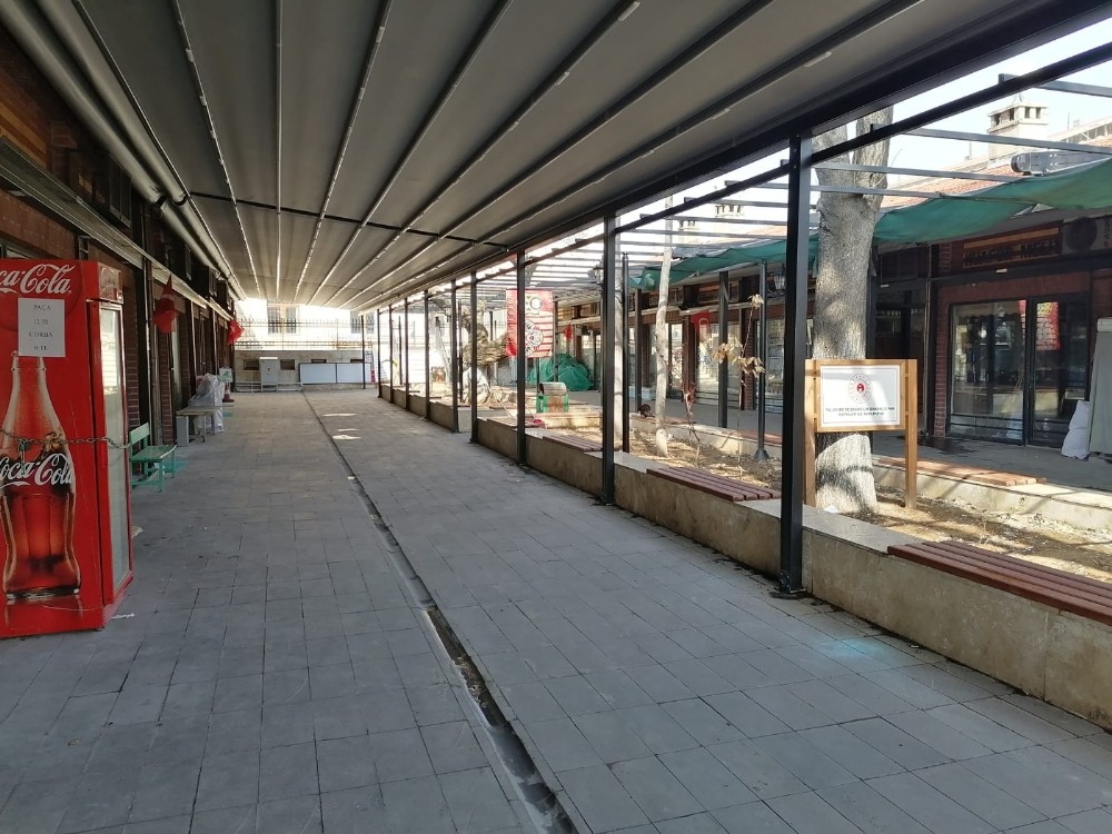 Korona virüsü Zeytin Dalı Çarşısını da vurdu 