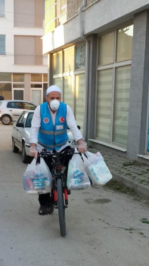 Korona virüsün bisikletli kahramanı 