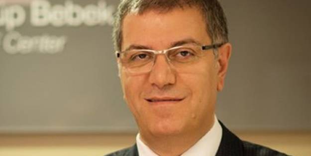 Koronavirüs aşılarını yaptırmayan iki doktor hayatını kaybetti!