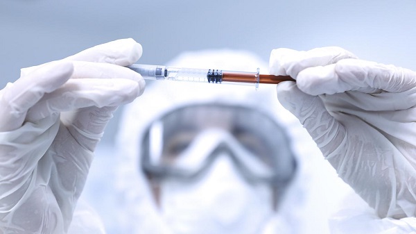 Koronavirüs aşısı yan etkileri var mı? Koronavirüs aşışı baş ağrısı yapar mı?