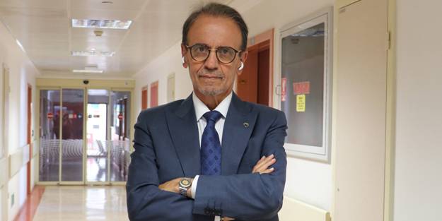 Koronavirüs bilirkişisi(!) Mehmet Ceyhan'a tepkiler sürüyor: PCR testi aşı olanlara da yapılmalı!