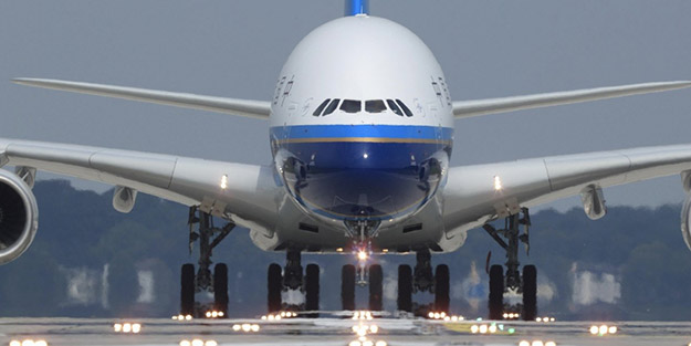 Koronavirüs dünya devini vurdu! 135 bin kişi işsiz kalacak