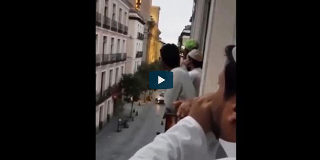 Koronavirüs hayra vesile oldu! Sokaklarda 500 yıl sonra ezan sesi yükseliyor