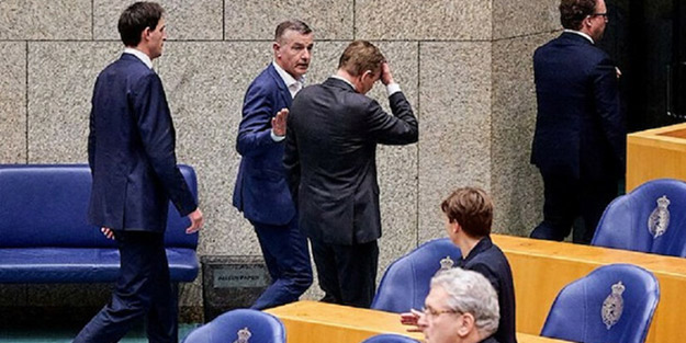 Koronavirüs şokunu atlamadı! Avrupa ülkesinde deprem: Sağlık Bakanı istifa etti