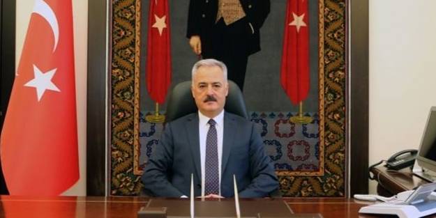 Koronavirüs testi pozitif çıkmıştı! Vali görevden alındı