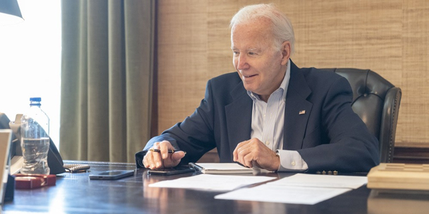 Koronavirüse yakalanan ABD Başkanı Biden'dan video mesaj