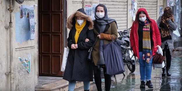 Koronavirüsü nedeniyle okullar tatil edildi