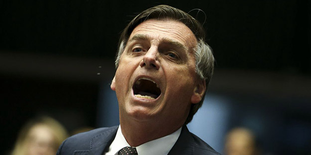 Koronavirüsü takmayınca salgına yakalanmıştı! O devlet başkanı kendisinden sonra şimdi de halkını ateşe attı