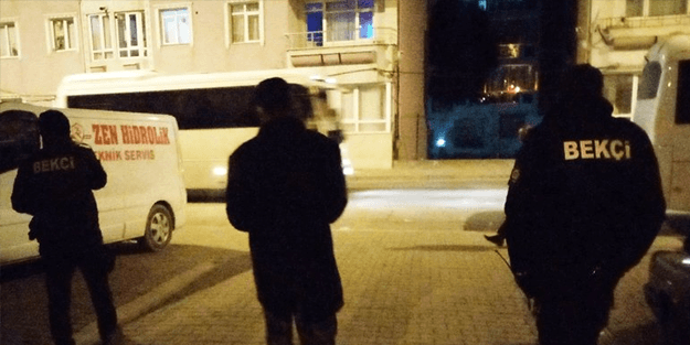 Koronaya yakalanan hırsız suçüstü enselendi