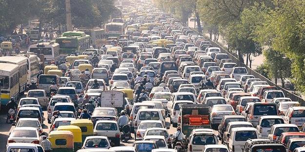 Korona'yı aratmıyor! Hindistan'da her 4 dakikada 1 kişi trafik kazasında ölüyor