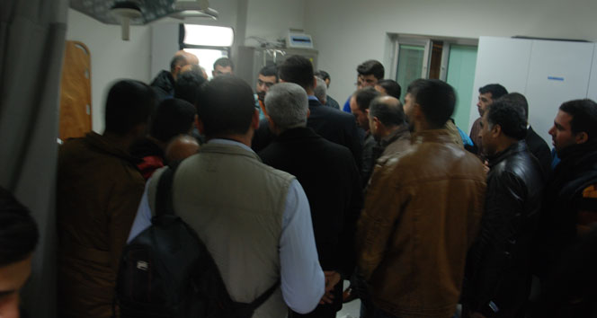 Korsan gösterilerde bir çocuk öldü