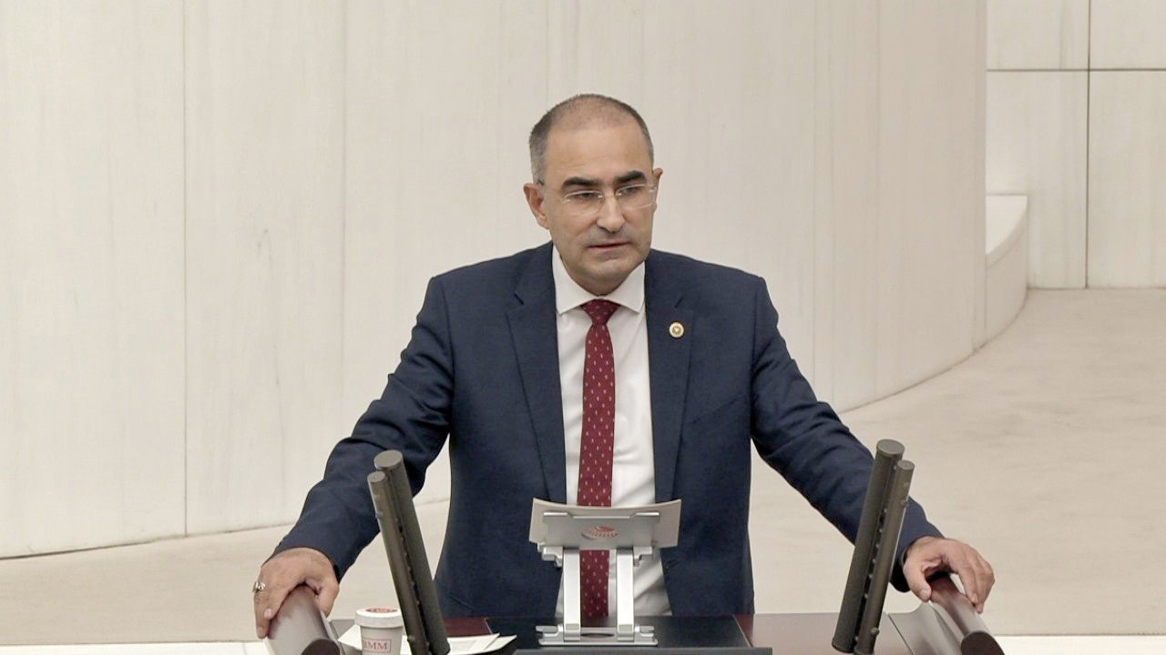 Korsan karar okuyan Biçer’e tepkiler bitmiyor Dr. Arslan, Milletimize saygısızlık yapılmıştır