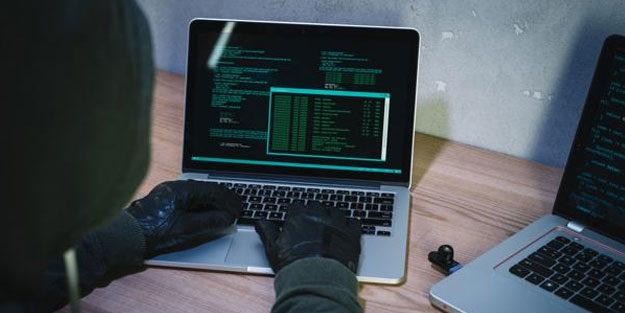 Korsan oyunların zararları saymakla bitmiyor