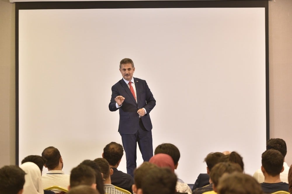 Köse’den gençlere tavsiyeler 