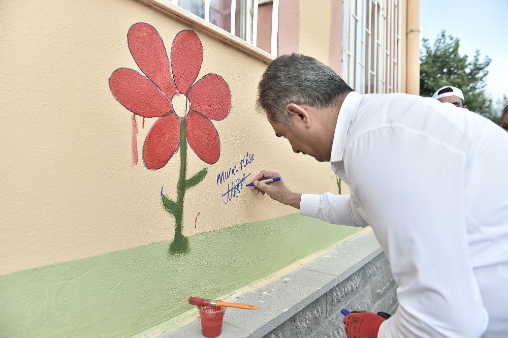 Köse’den öğrencilere sürpriz 