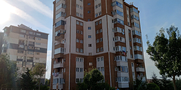 Koskoca ev ellerinde kaldı! Böyle hata ancak fıkralarda olur