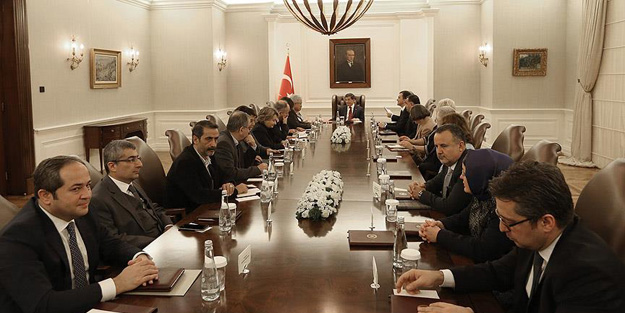 Köşkteki kritik toplantı sona erdi