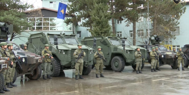 Kosova Ordusu Türk zırhlılarını teslim aldı