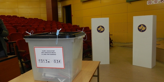 Kosova'da kritik seçim: Vetevendosje önde!