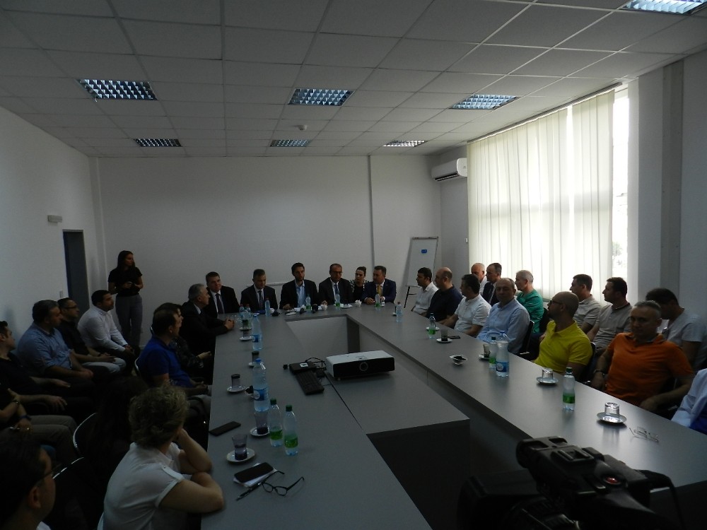 Kosova’da Türk doktorlar bir haftada 103 ameliyat gerçekleştirdi 