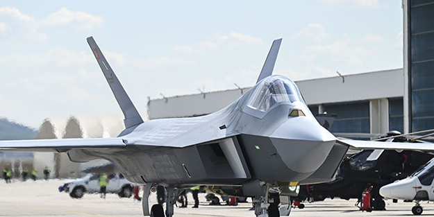 Kotil: tam 2 adet KAAN savaş uçağı hatta! Uçaklar havalanmaya hazır