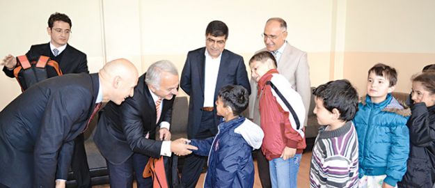 Kotil’den işitme engelli öğrencilere ziyaret