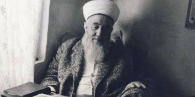 Kotku Hazretlerini rahmetle anıyoruz