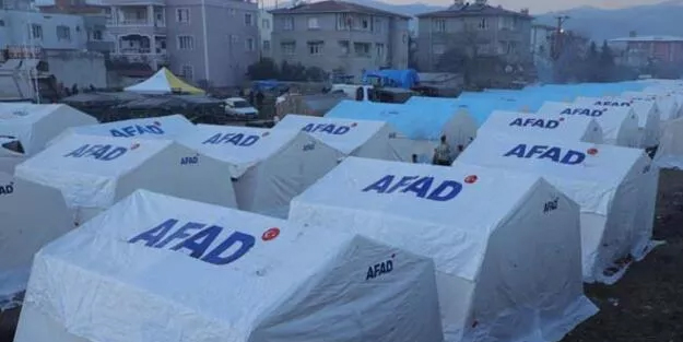 Kötü gelişme! Uzman isim duyurdu! İnfluenza, covid 19, kızamık, tüberküloz: Deprem sonrasında enfeksiyona dikkat