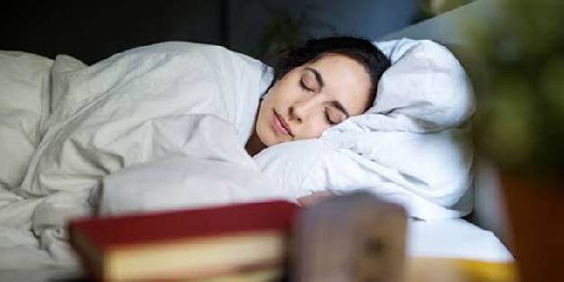 Kötü uyku düzeni hastalıklara davetiye çıkarıyor