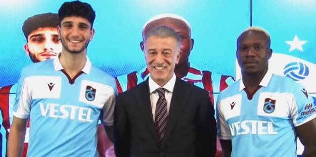 Kouassi ve Emrehan Gedikli için imza töreni