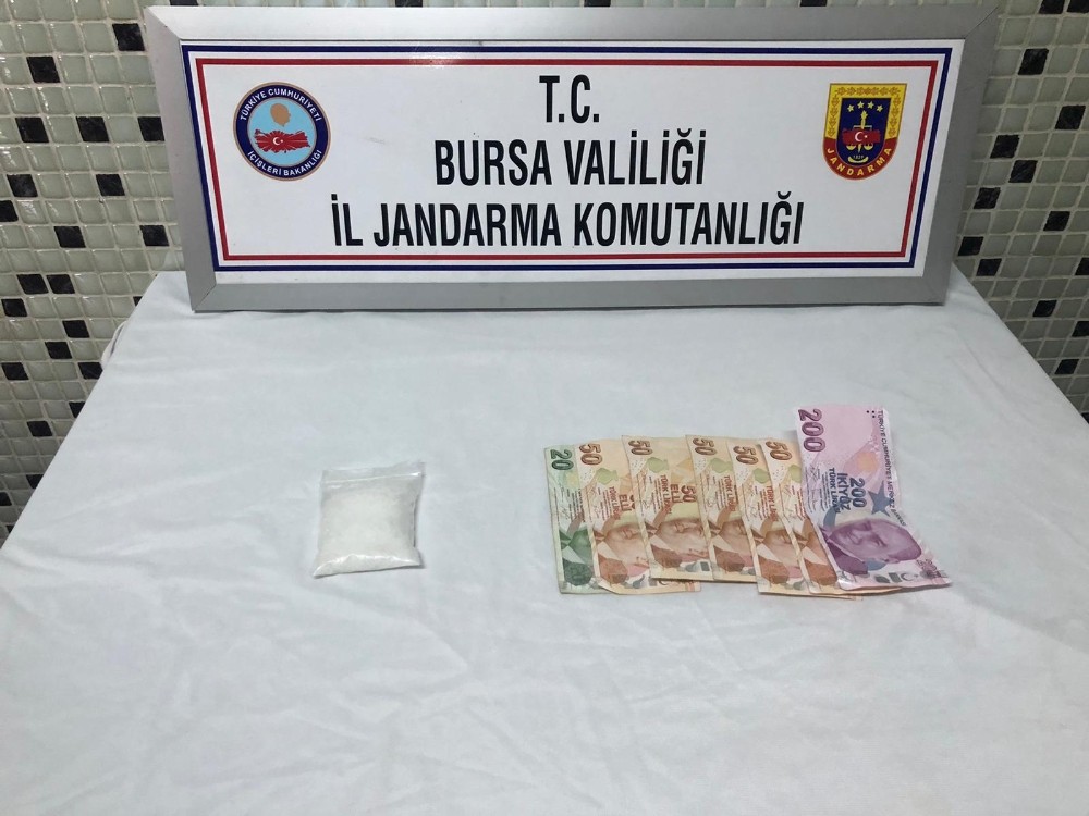 Kovalamaca sonucu yakalanan uyuşturucu satıcısı cezaevinde 