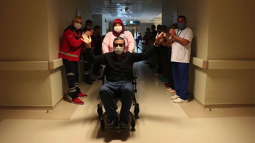 Kovid-19'da vaka oranı hızla düşerken iyileşenlerin sayısı 3 katın üzerine çıktı