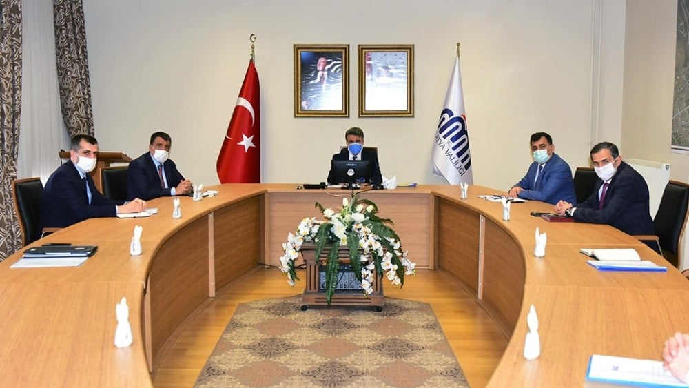 Köy Konut Projeleri değerlendirme toplantısı yapıldı 