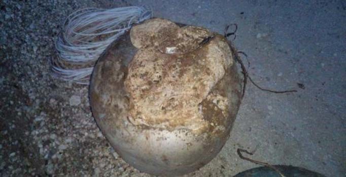 Köy yoluna döşenen patlayıcı imha edildi