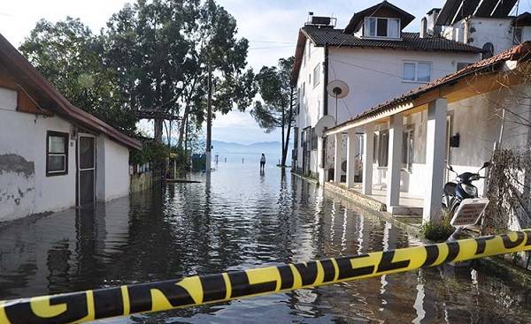 Köyceğiz okullar tatil mi? Köyceğiz 13 Ocak Perşembe okullar tatil mi?