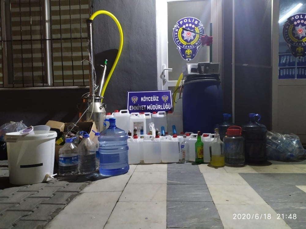 Köyceğiz’de sahte içki operasyonu 
