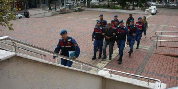 Köydeki cinayette katil, yakın komşu çıktı