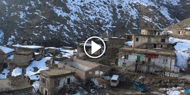 Köylerinin taşınmasını istiyorlar!