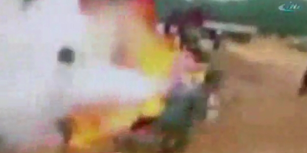 Köylü 4 askeri diri diri yaktı!