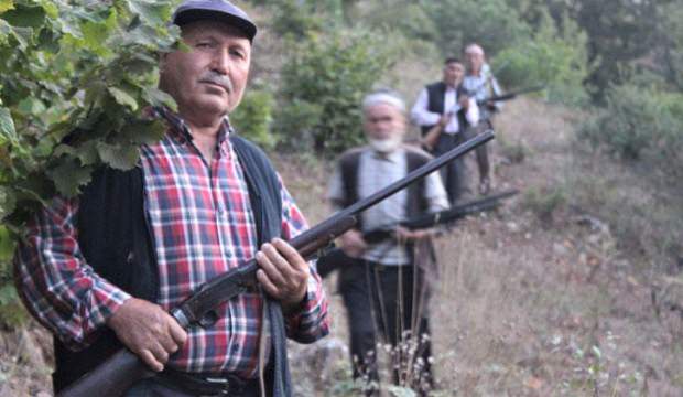 Köylüler geceleri uyku uyuyamıyor!