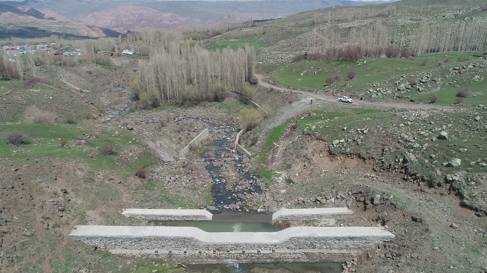 Kozlu köyü taşkın korumu işi tamamlandı 